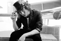 /album/jackson-rathbone/f647590a7f-48885707-o2-jpg/